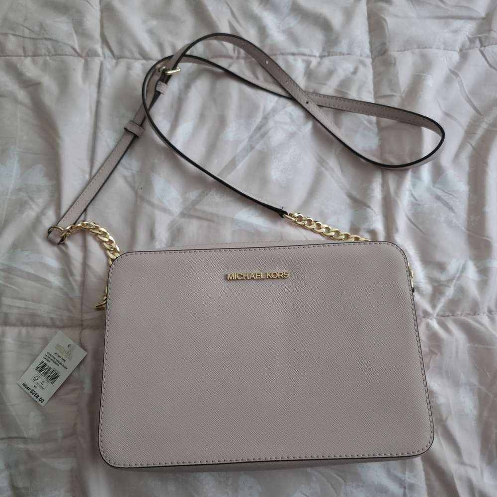 Brand New Michael Kors Light Pink Purse
